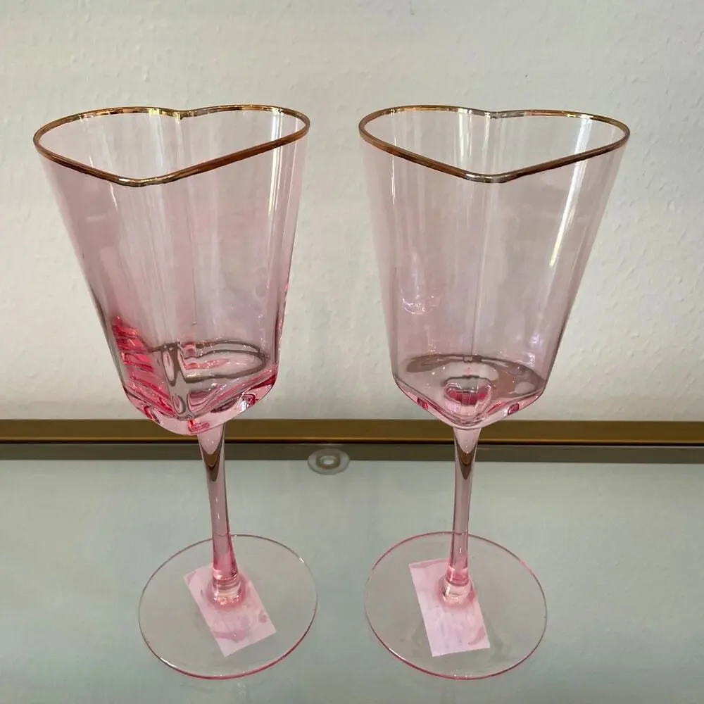Pink Heart Shaped Wine Glasses with Gold Rim Valentines Day Set of 2 NEW